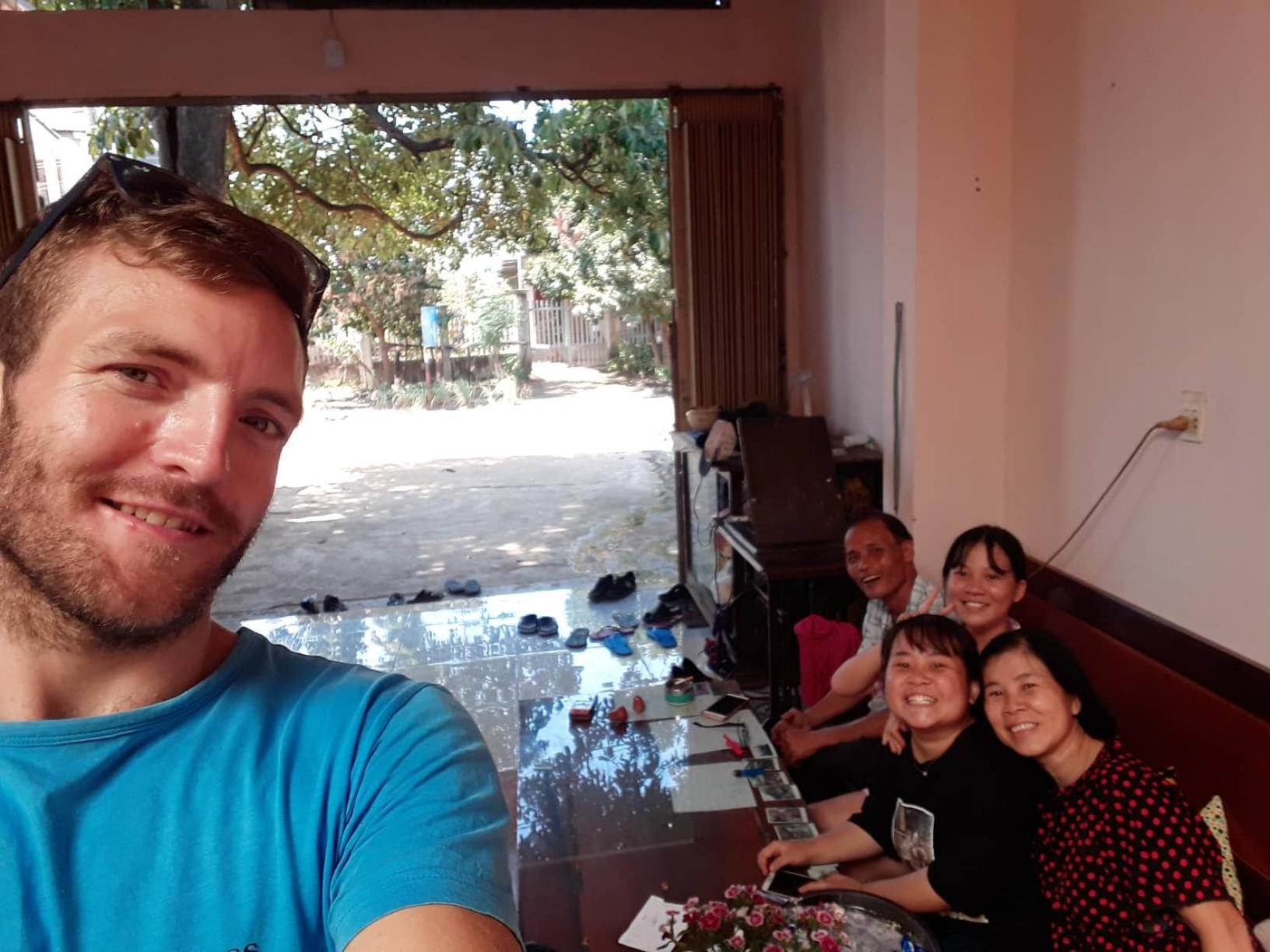 Happy Homestay بون ما توت المظهر الخارجي الصورة